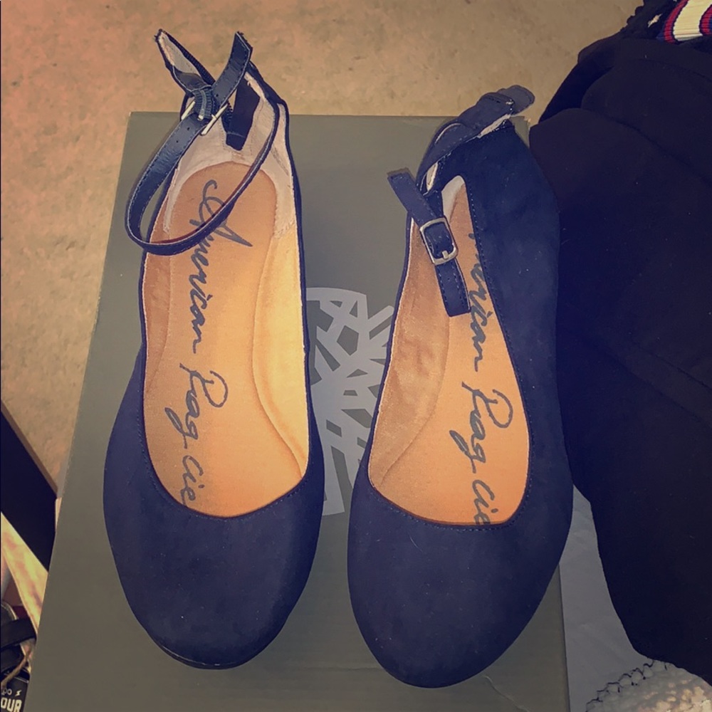 American Rag Flats